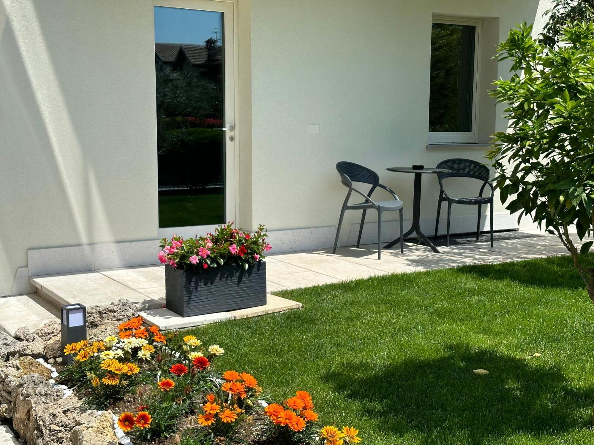 Residence Villa Dalila - Appartamento Dalila Riva del Garda Buitenkant foto
